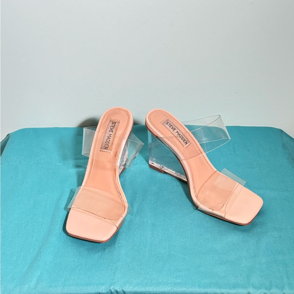 Nude Steve Madden wedges